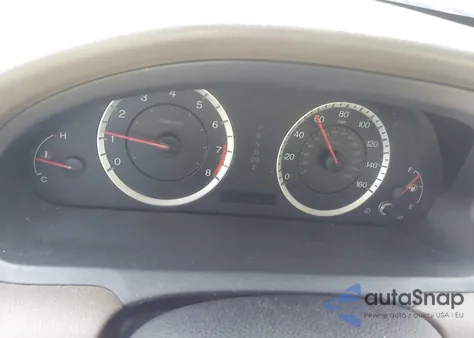 2010 Honda Accord 3.5 Ex-L z USA, uszkodzony, nr VIN 1HGCP3F88AA023093